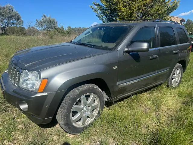 Jeep Grand Cherokee Grand Cherokee 3.0L CRD 218 CH Overland  Quadra II