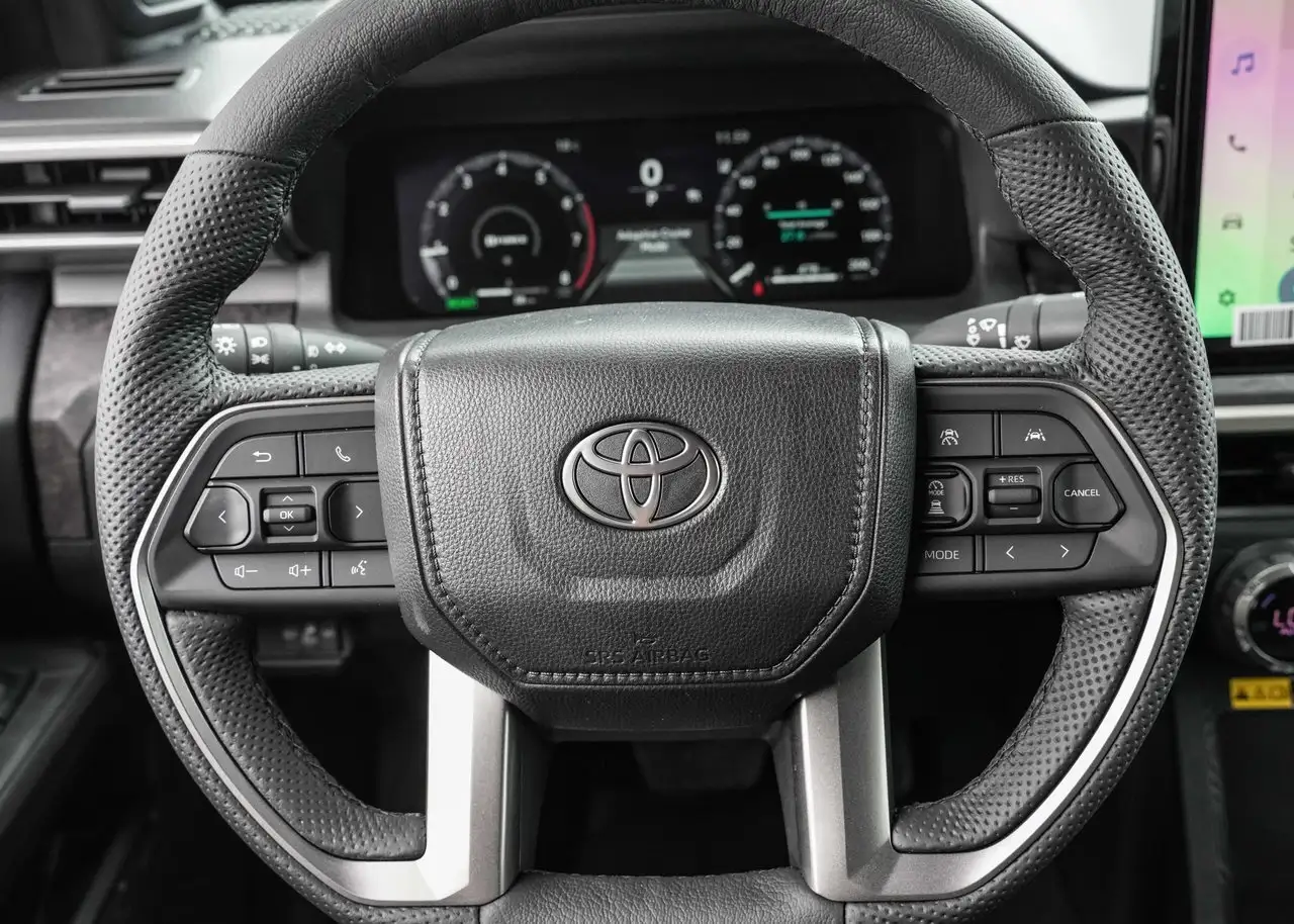 Toyota Tacoma снимка Toyota Tacoma
