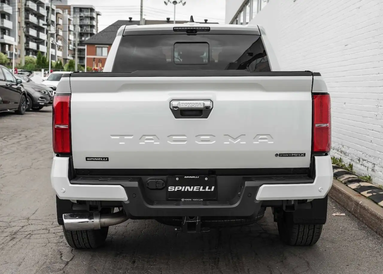 Toyota Tacoma снимка Toyota Tacoma
