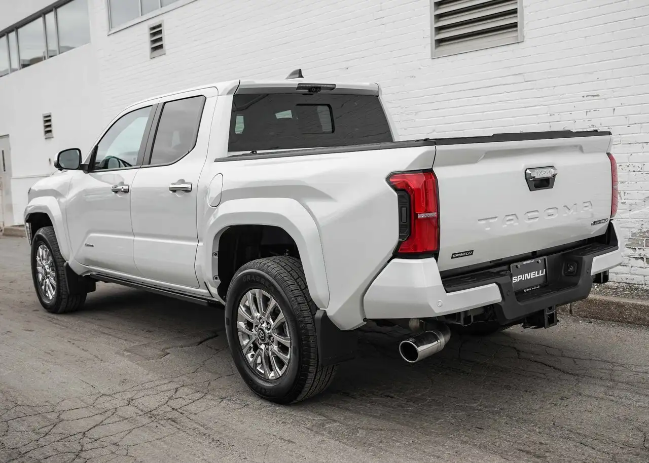 Toyota Tacoma снимка Toyota Tacoma