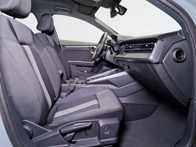 Audi A3 view 9