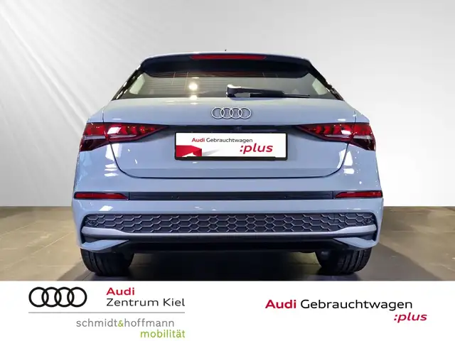 Audi A3 view 5