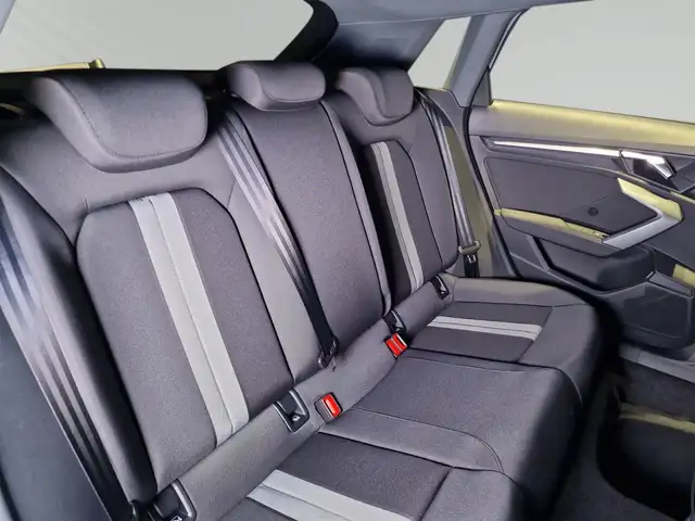Audi A3 view 8