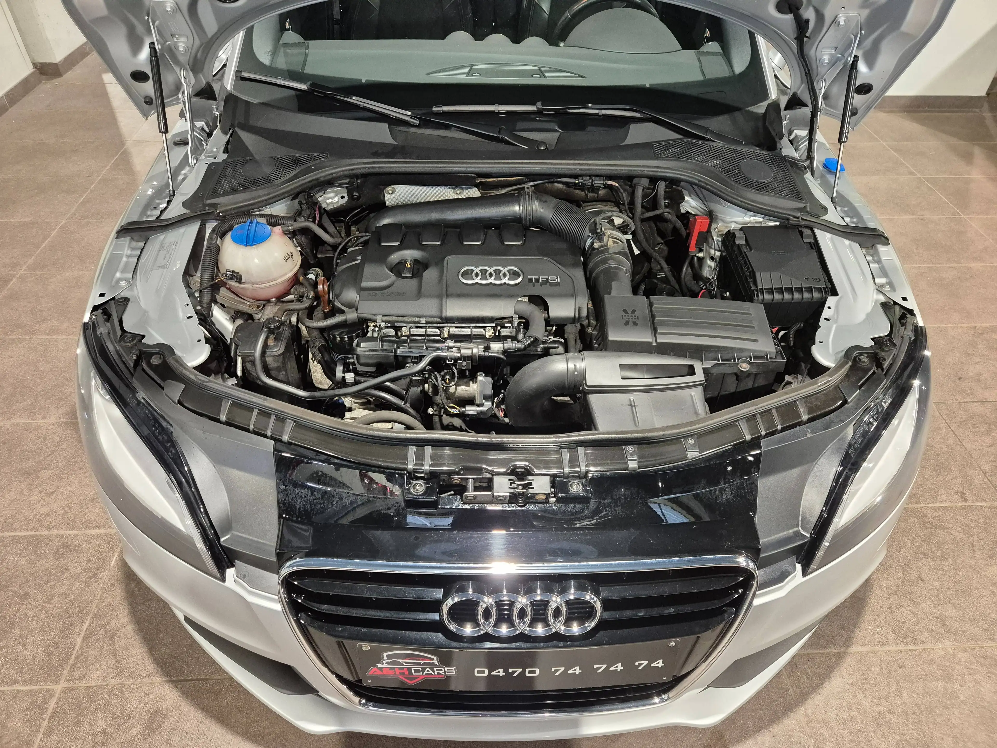 Audi TT TT Coupé 1.8 TFSI S line S tronic — photo 11