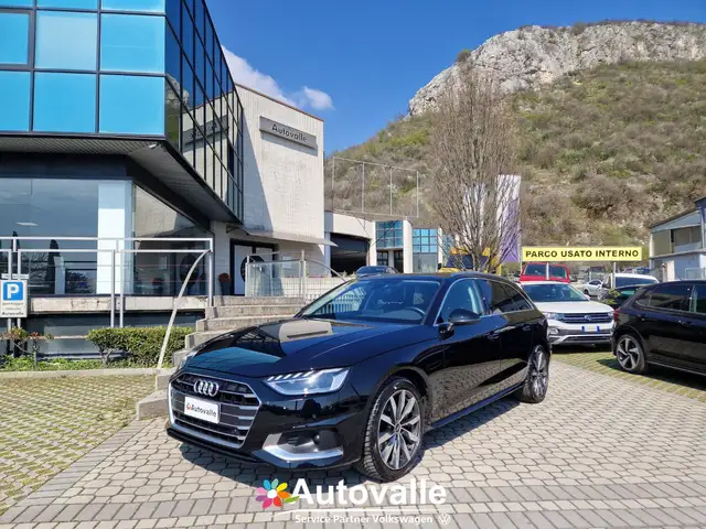 Audi A4 Avant 2.0 35 TDI BUSINESS ADVANCED S TRONIC