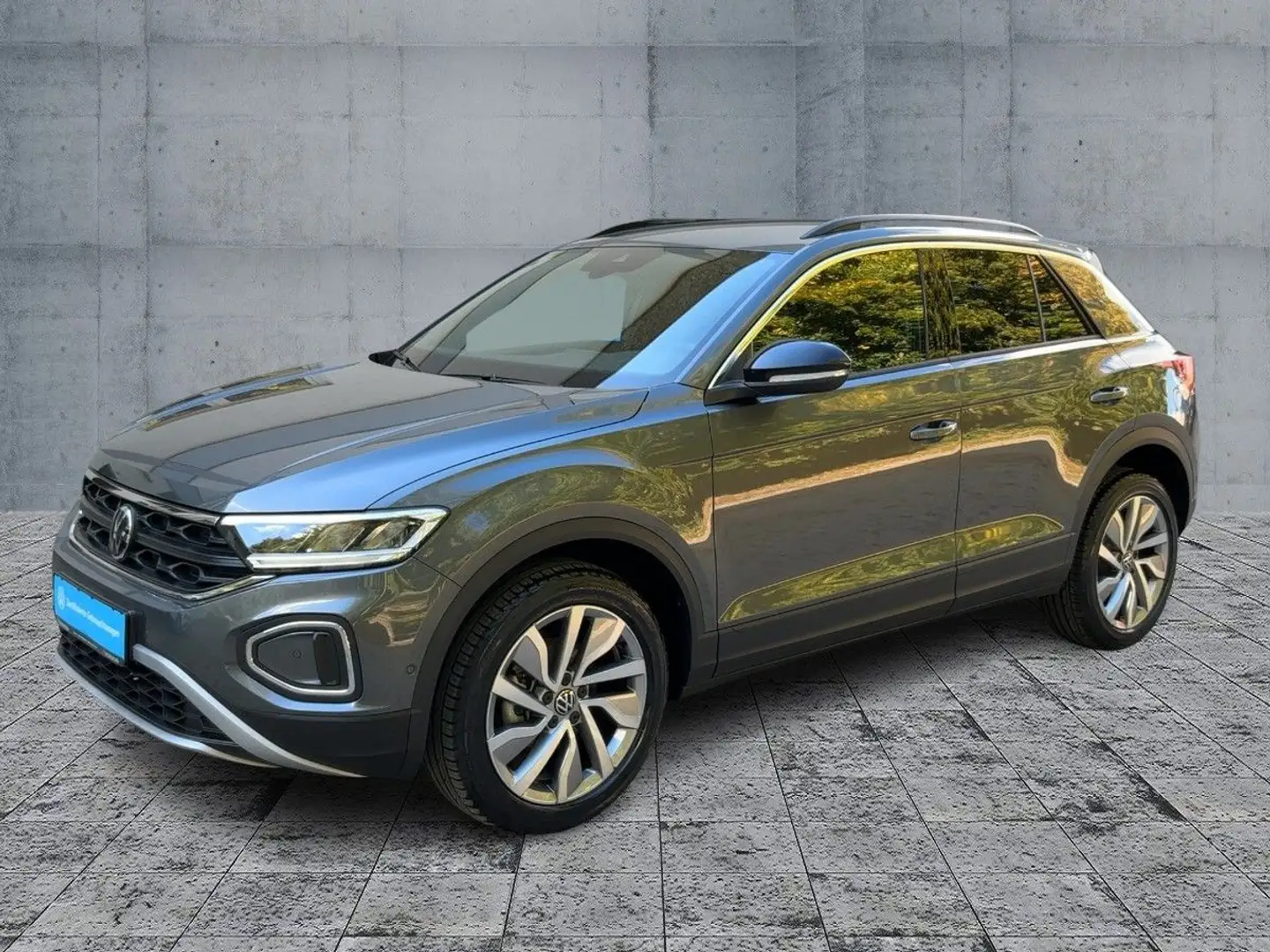 Volkswagen T-Roc 1.0 TSI GOAL 5JG+LED+NAVI+AHK+ACC+SHZ+18Z. Gris - 2