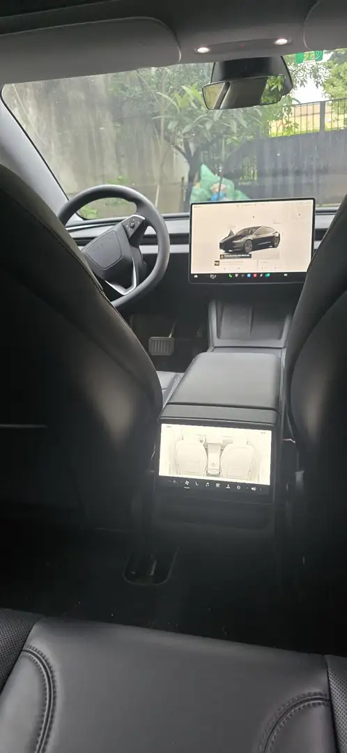 Tesla Model 3 Standard rwd Plus - 1