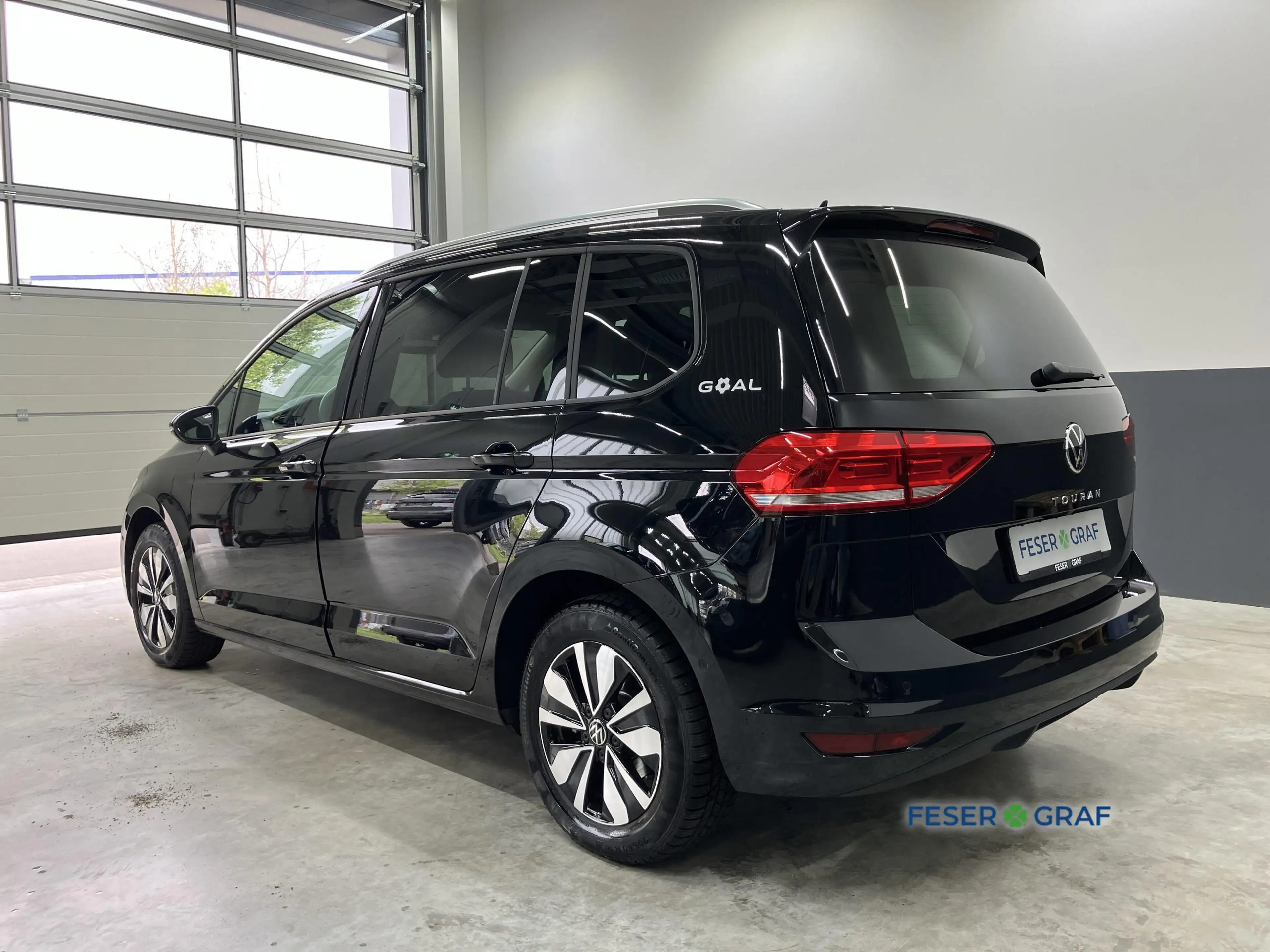 Volkswagen Touran GOAL 1.5 TSI DSG 7-Sitze AHK RFK Keyless — photo 4