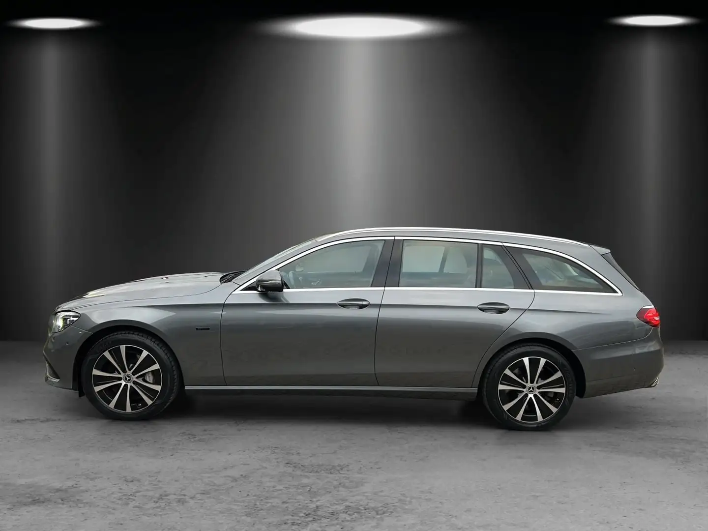Mercedes-Benz E 300 E300de T Massage AHK Burme MLED Busin DISTR Memo Grau - 2