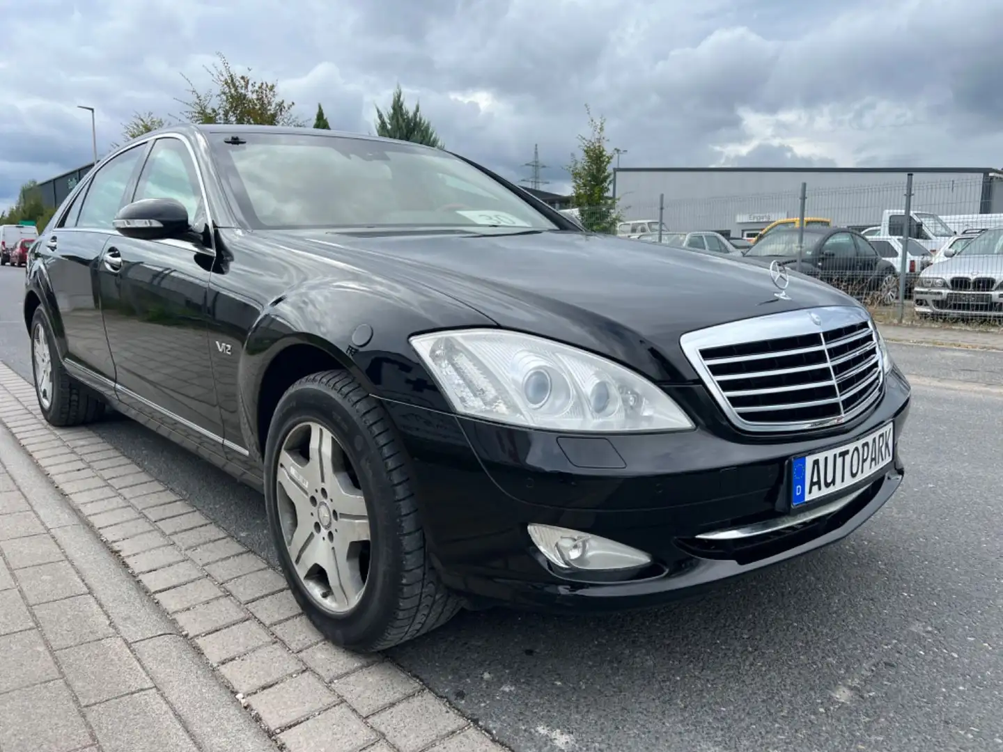 Mercedes-Benz S 600 GUARD*VR9*B7*GEPANZERT*ARMOURED*ARMORED* Negru - 2