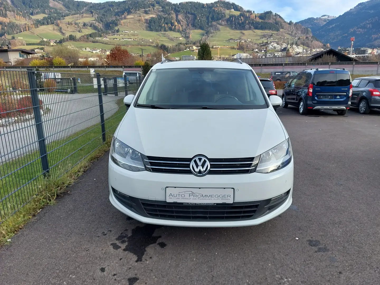 Volkswagen Sharan Trendline BMT Weiß - 2
