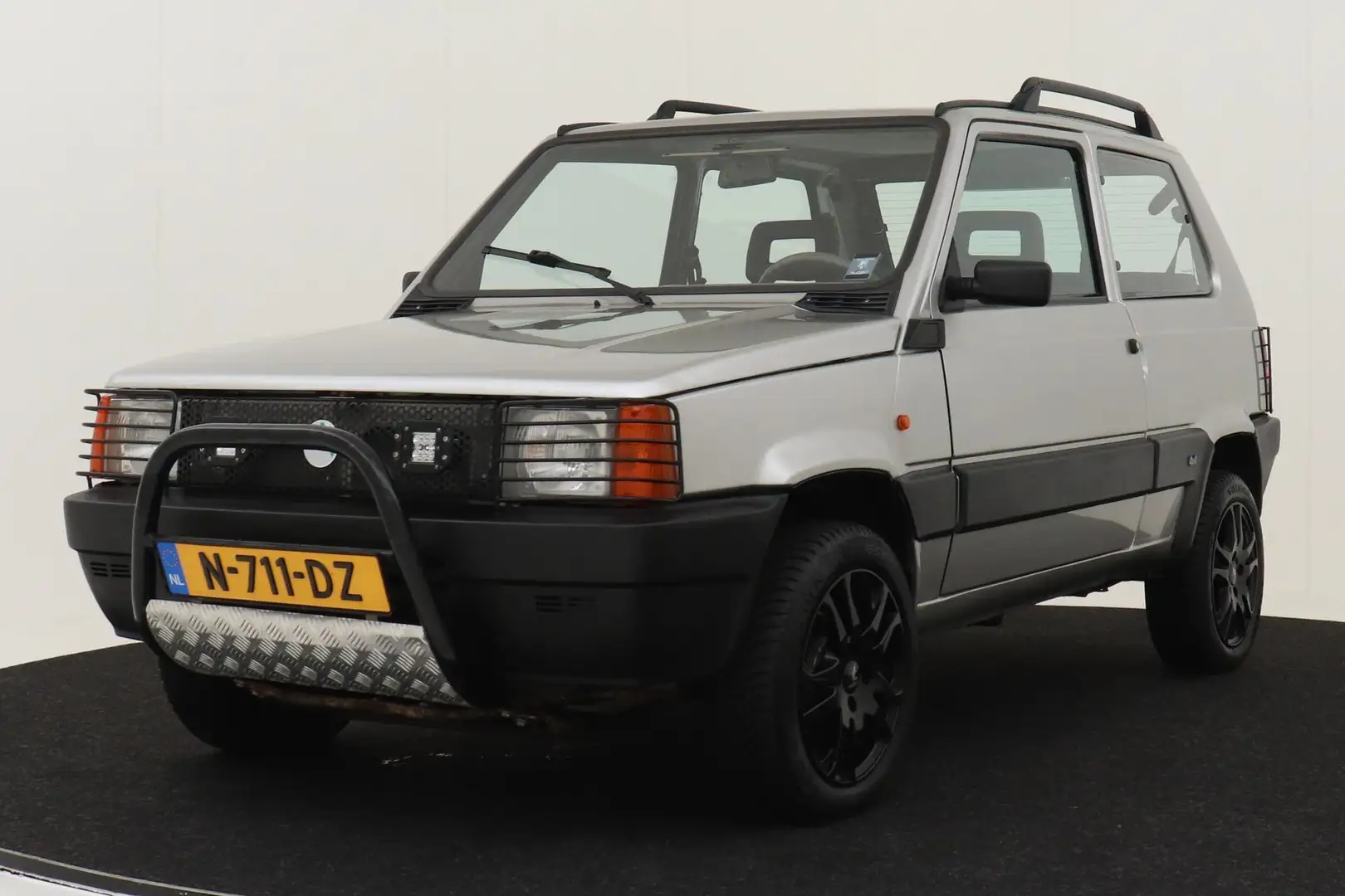 Fiat Panda 1.1 TREKKING 4X4 Gris - 1