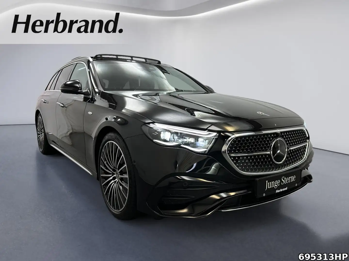 Mercedes-Benz E 300 e T AMG  Pano AHK DIGITAL LIGHT 360°Memory Schwarz - 2