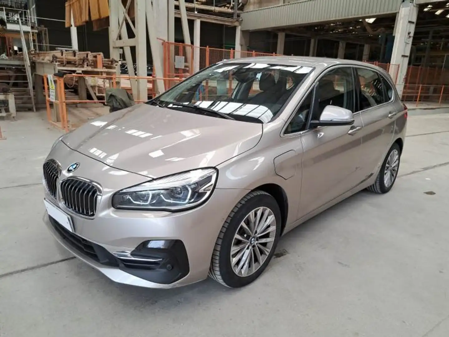 BMW 220 Active Tourer 225xe Beige - 2