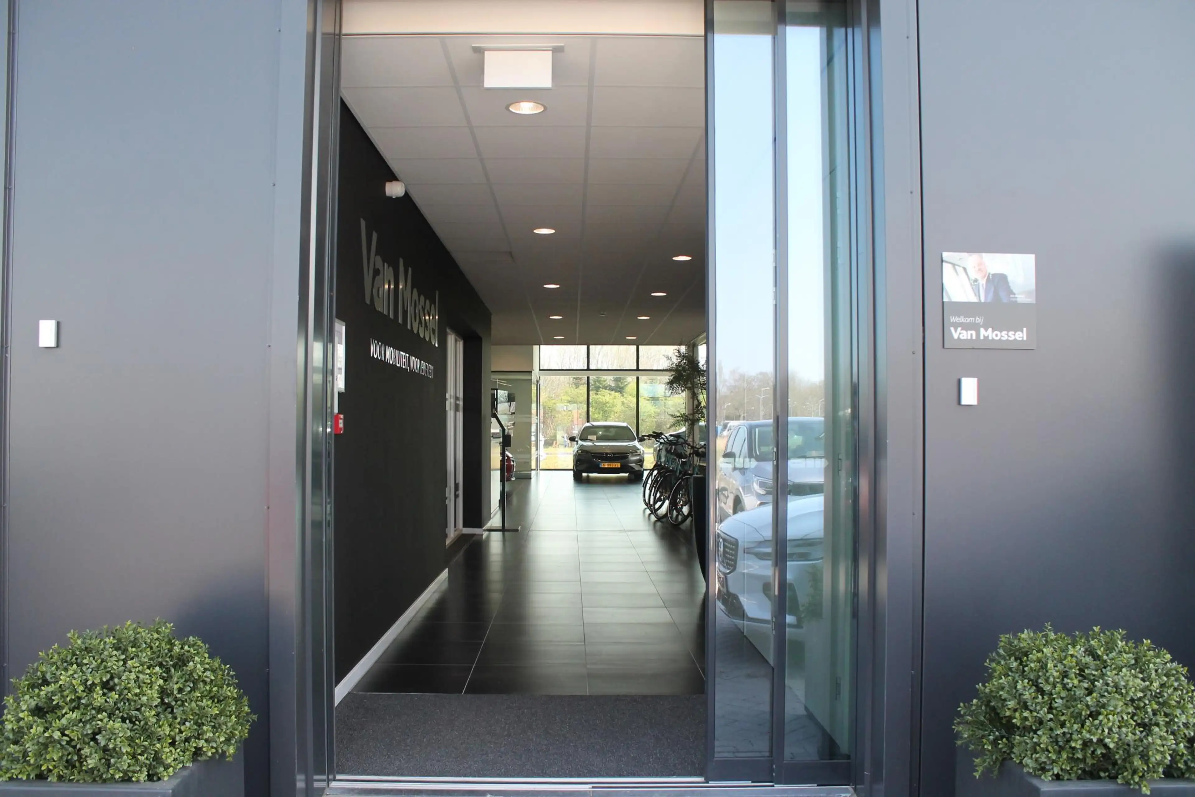 CUPRA Leon 1.4 e-Hybrid VZ Business | Trekhaak | Camera | App — photo 10