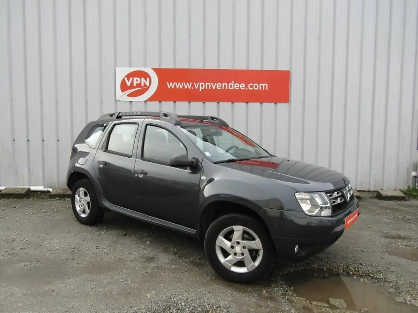 Dacia Duster 1.5 dCi 90ch Lauréate Plus 2017 4X2 Gris - 1