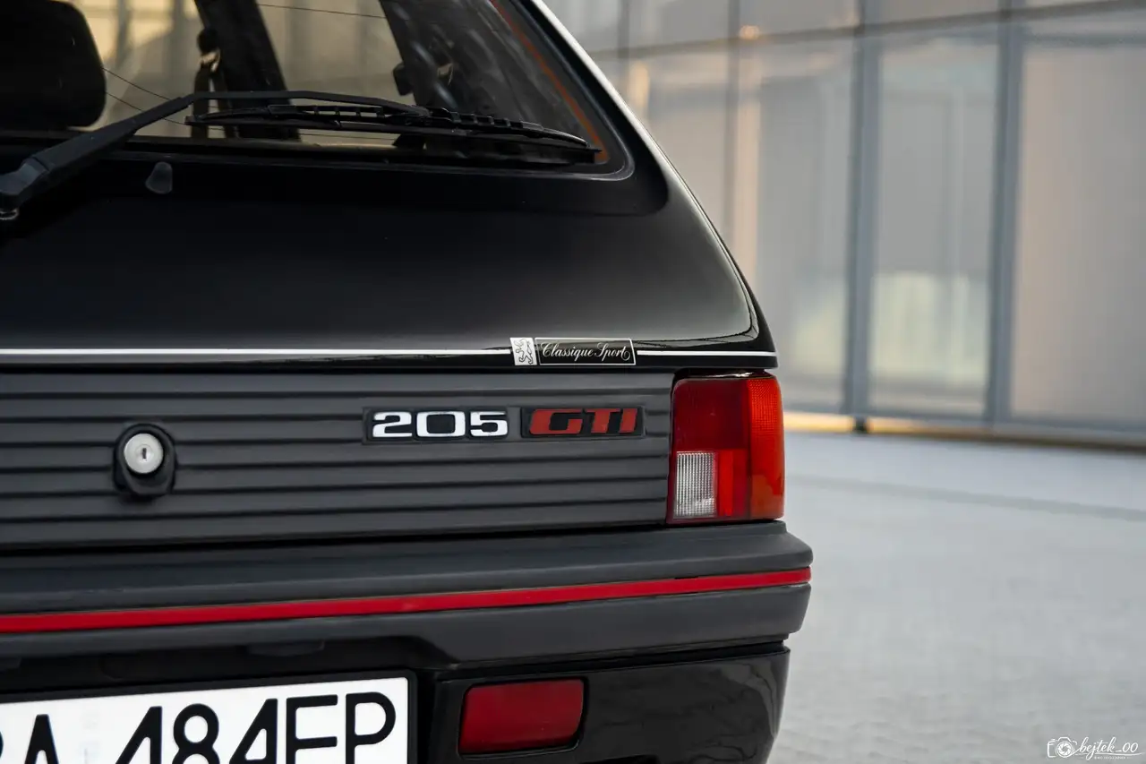 Peugeot 205 1.9 GTI, foto 5