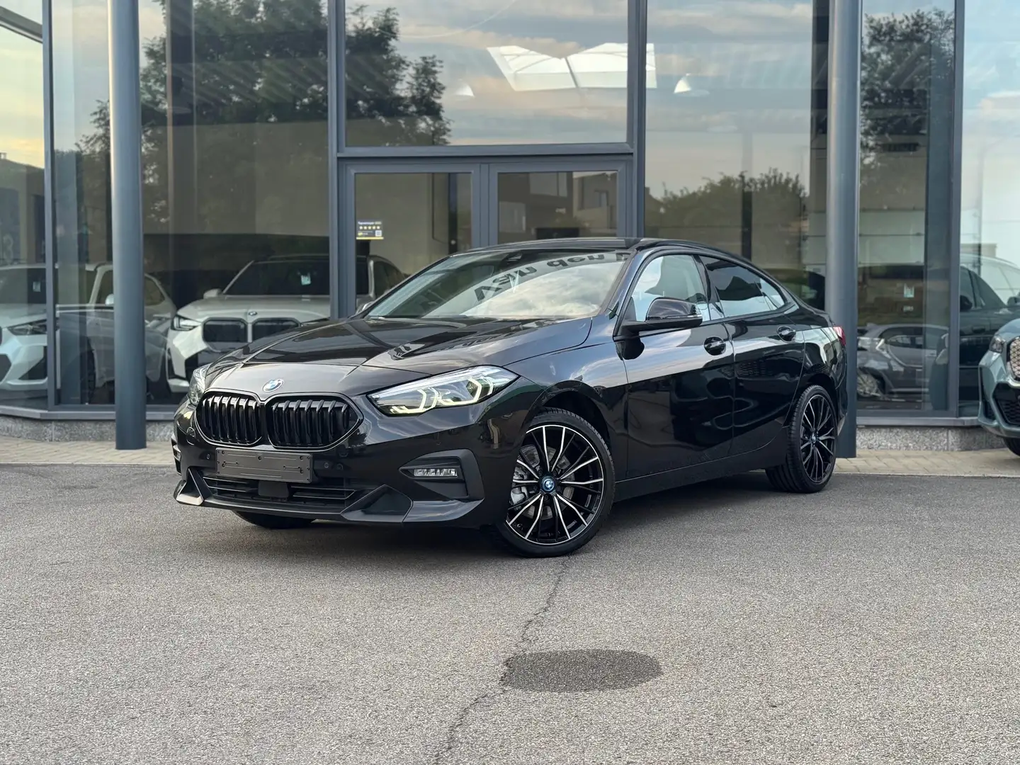 BMW 218 Gran Coupe Advantage / CAM / CARPLAY / NAVI / AIR Noir - 1