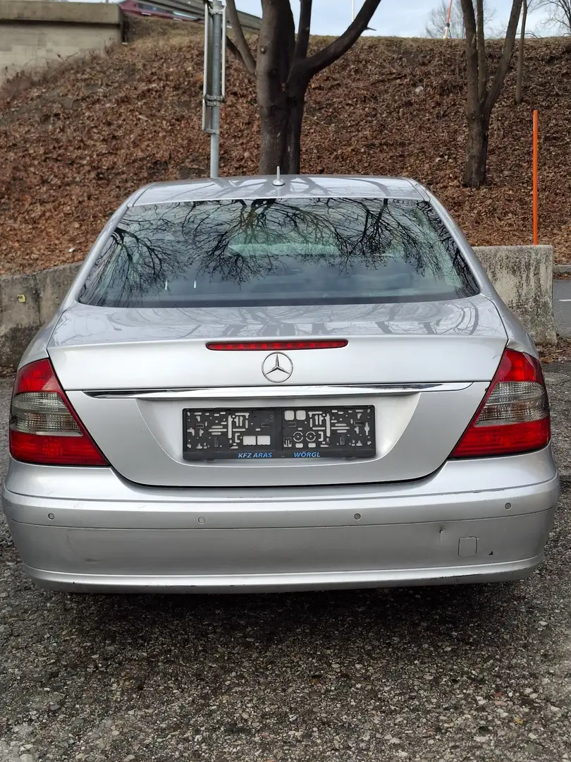 Mercedes-Benz 220 - 2