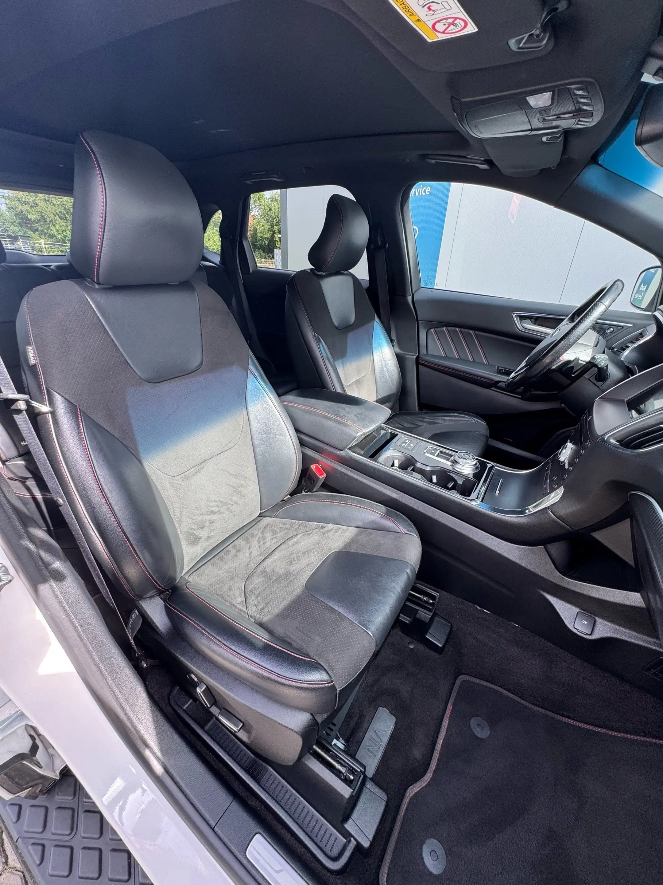 Ford Edge 2.0 ST-Line 4x4*AHK*Pano*ACC*Matrix* — photo 11