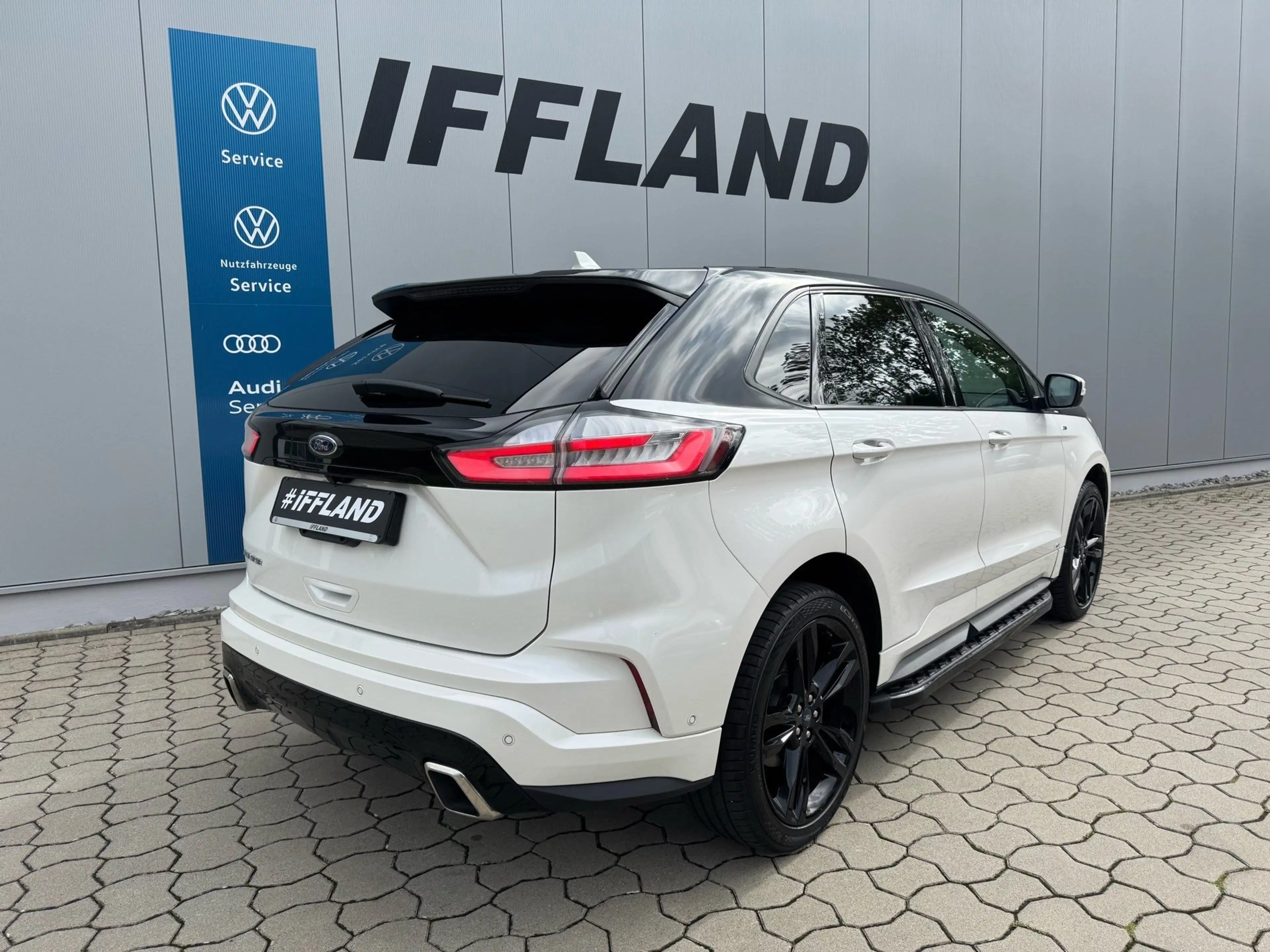 Ford Edge 2.0 ST-Line 4x4*AHK*Pano*ACC*Matrix* — photo 4
