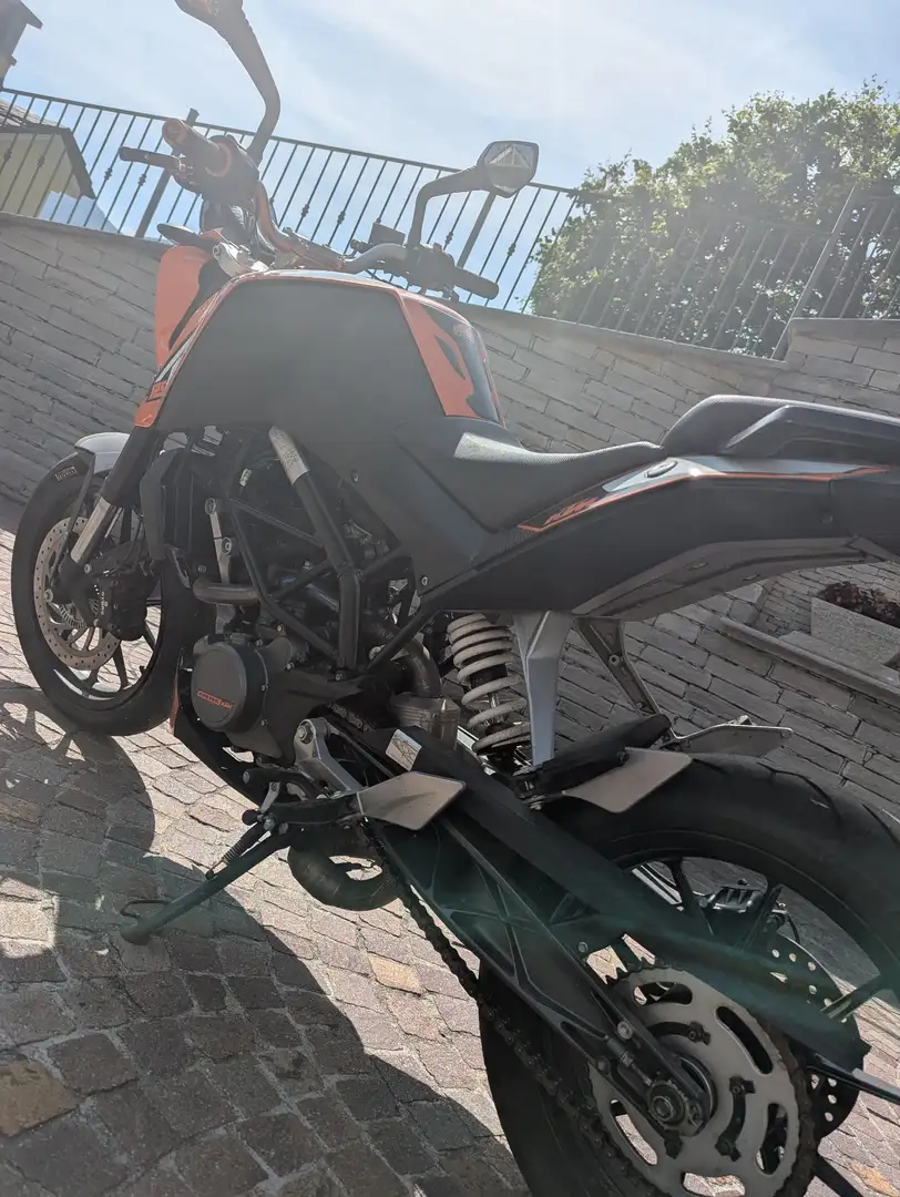 KTM 125 Duke ABS Arancione - 2