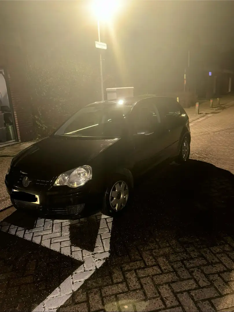Volkswagen Polo 1.2 Zwart - 1