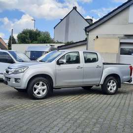 D-Max 4x4 Double Cab Custom Klima, Scheckheft!!!!