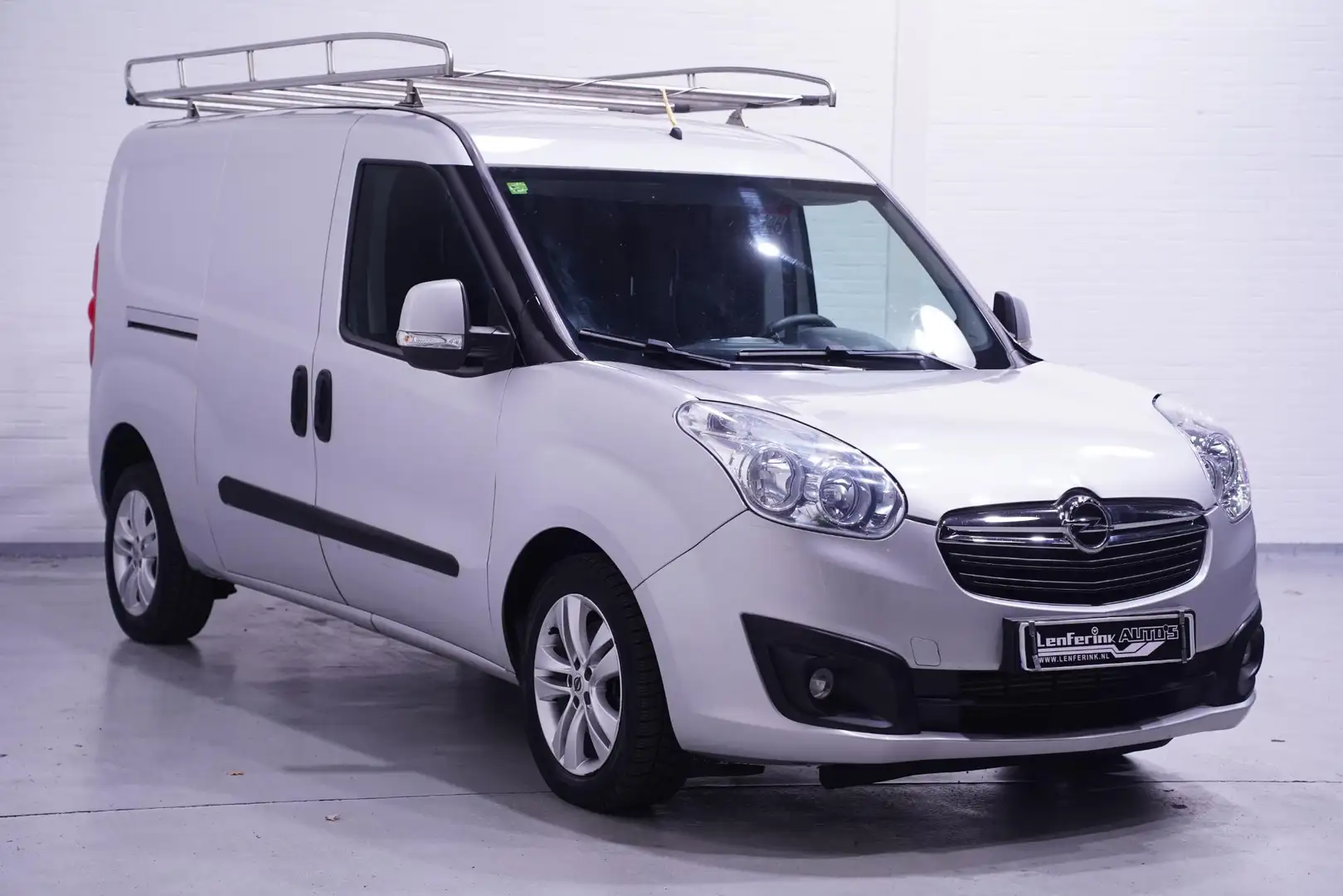Opel Combo 1.6 CDTi 105 pk L2H1 Sport Airco, Imperiaal Trekha Zilver - 2