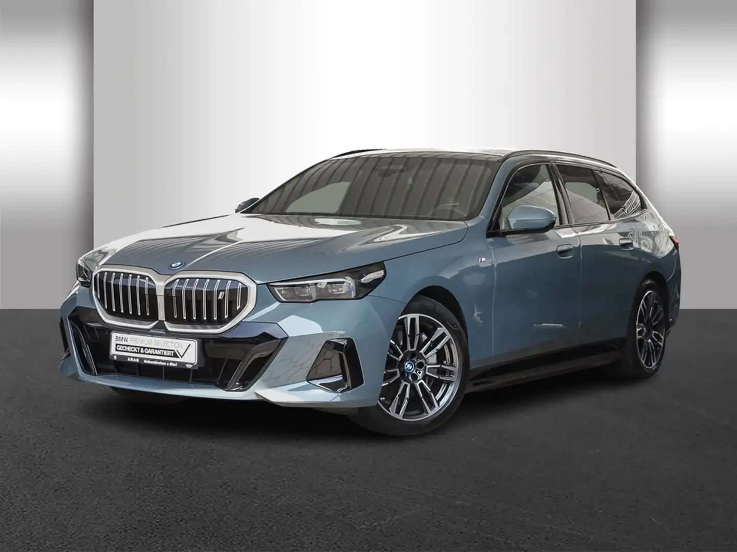 BMW i5 eDrive40 M Sportpaket Panorama Klimaaut. AHK Grün - 2