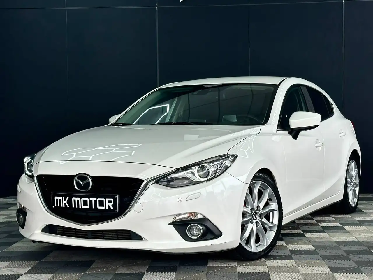 Mazda 3