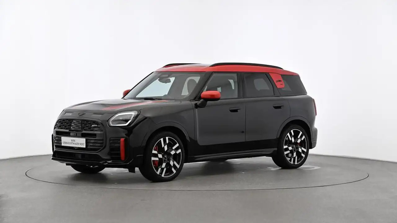 MINI Countryman John Cooper Works Trim
