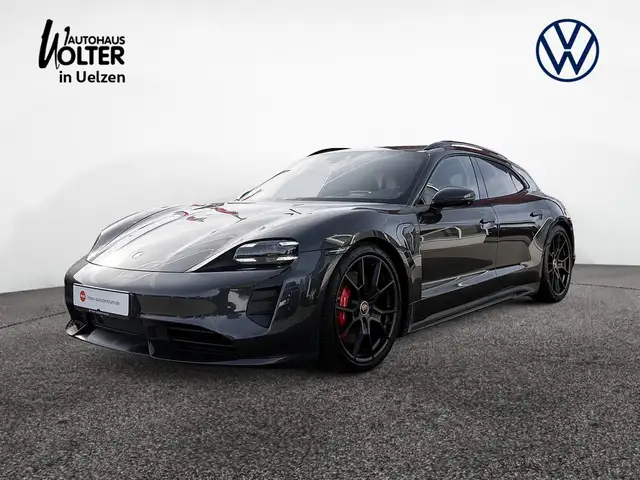 Porsche Taycan GTS Matrix Pano Head-Up Kam Navi Temp