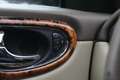 Jaguar XJ 3.0 V6 Sovereign | Youngtimer | Adaptive cruise | Noir - thumbnail 24