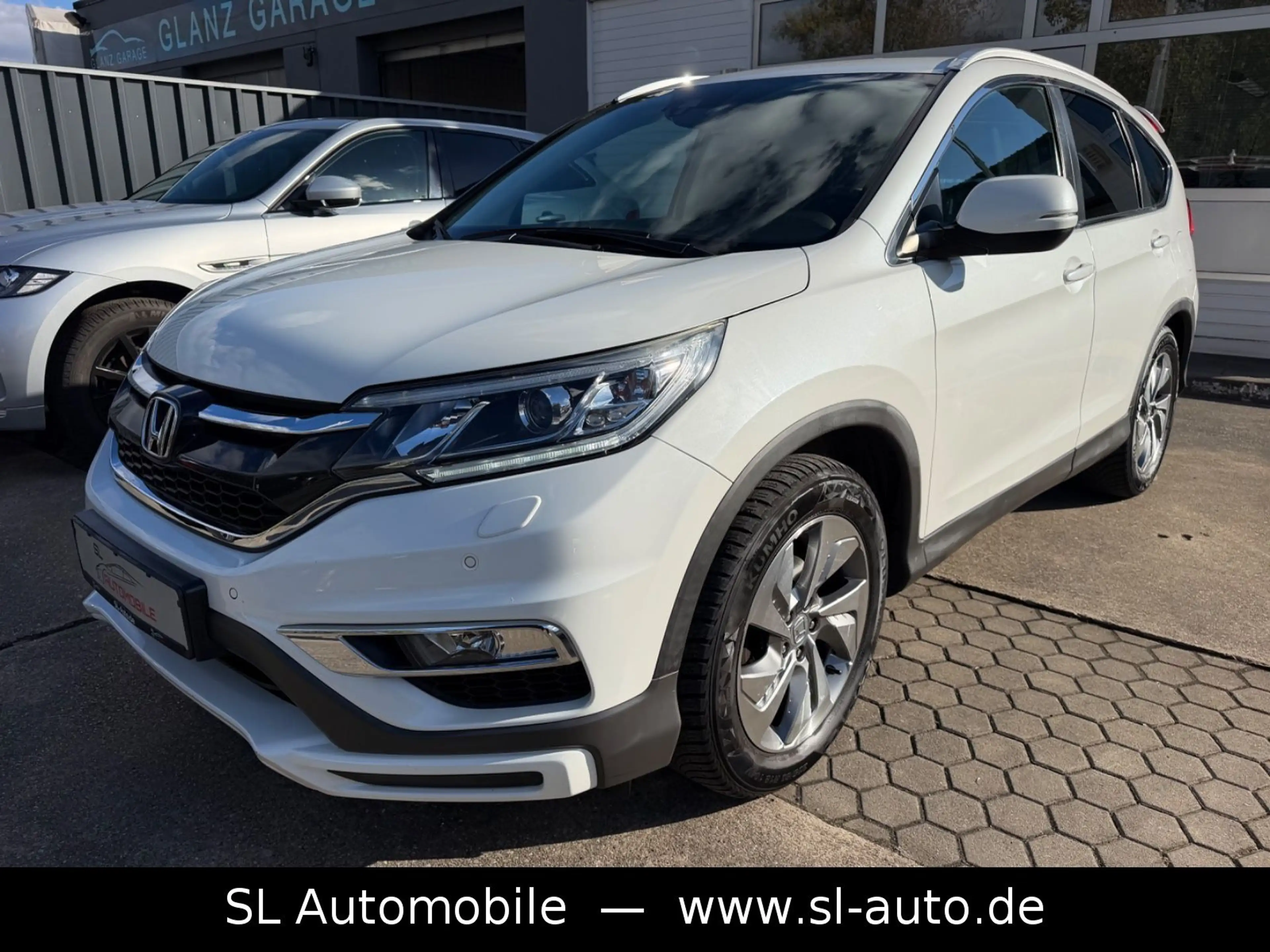 Honda CR-V Lifestyle Plus 2WD Leder Navi Kamera Xenon — photo 10