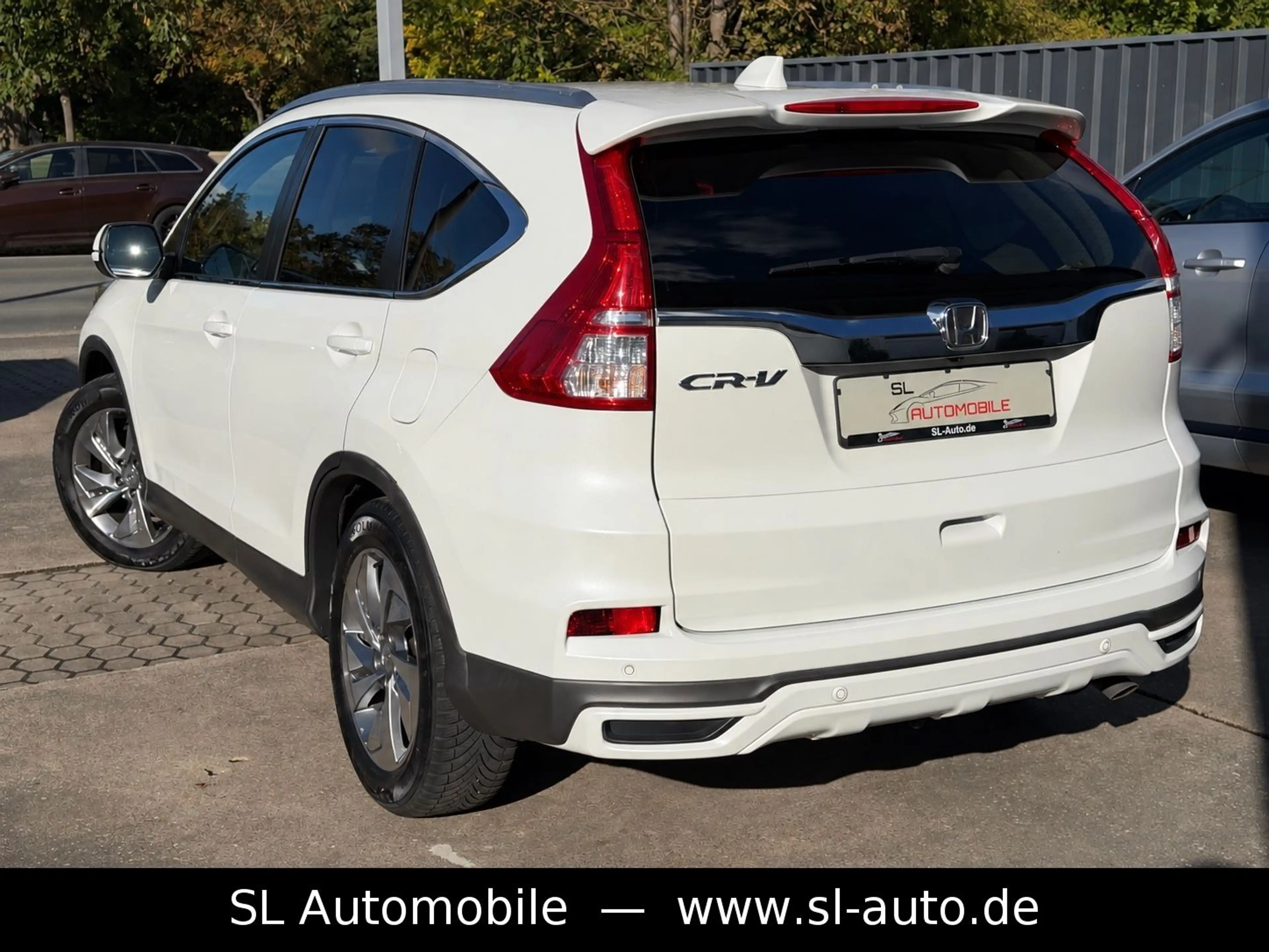 Honda CR-V Lifestyle Plus 2WD Leder Navi Kamera Xenon — photo 2