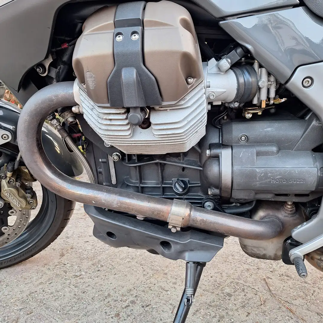 Moto Guzzi Breva 1100 Tour Gris - 2