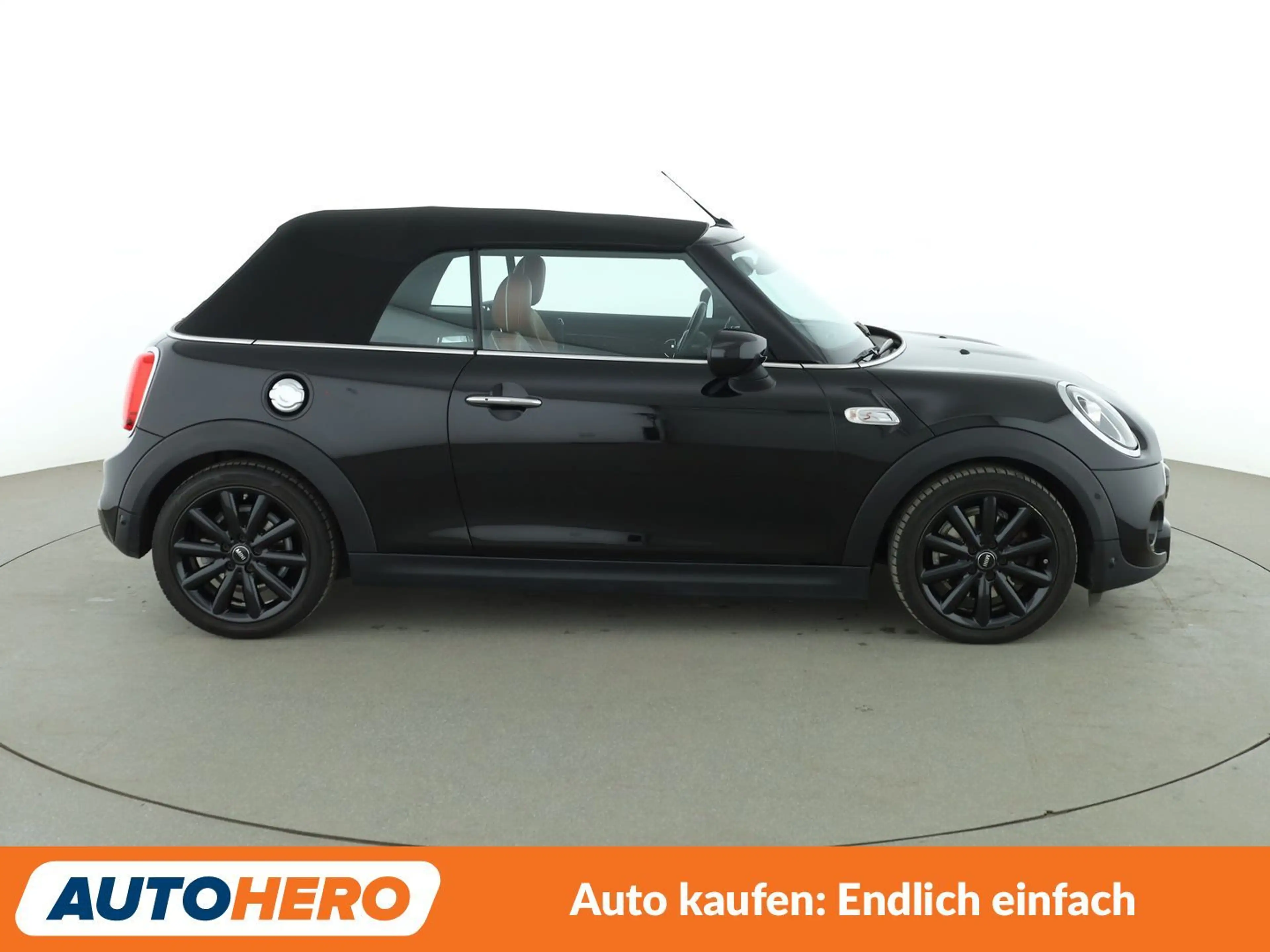 MINI Cooper S Cabrio Cooper S Aut.*NAVI*LED*TEMPO*CAM*H&K*PDC* — photo 7