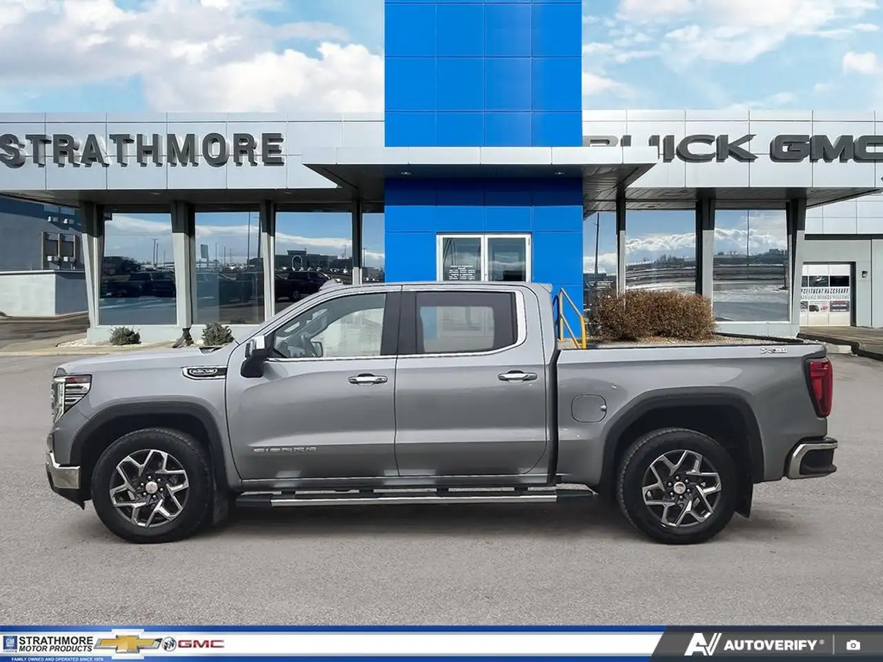 GMC Sierra 1500 снимка GMC Sierra 1500
