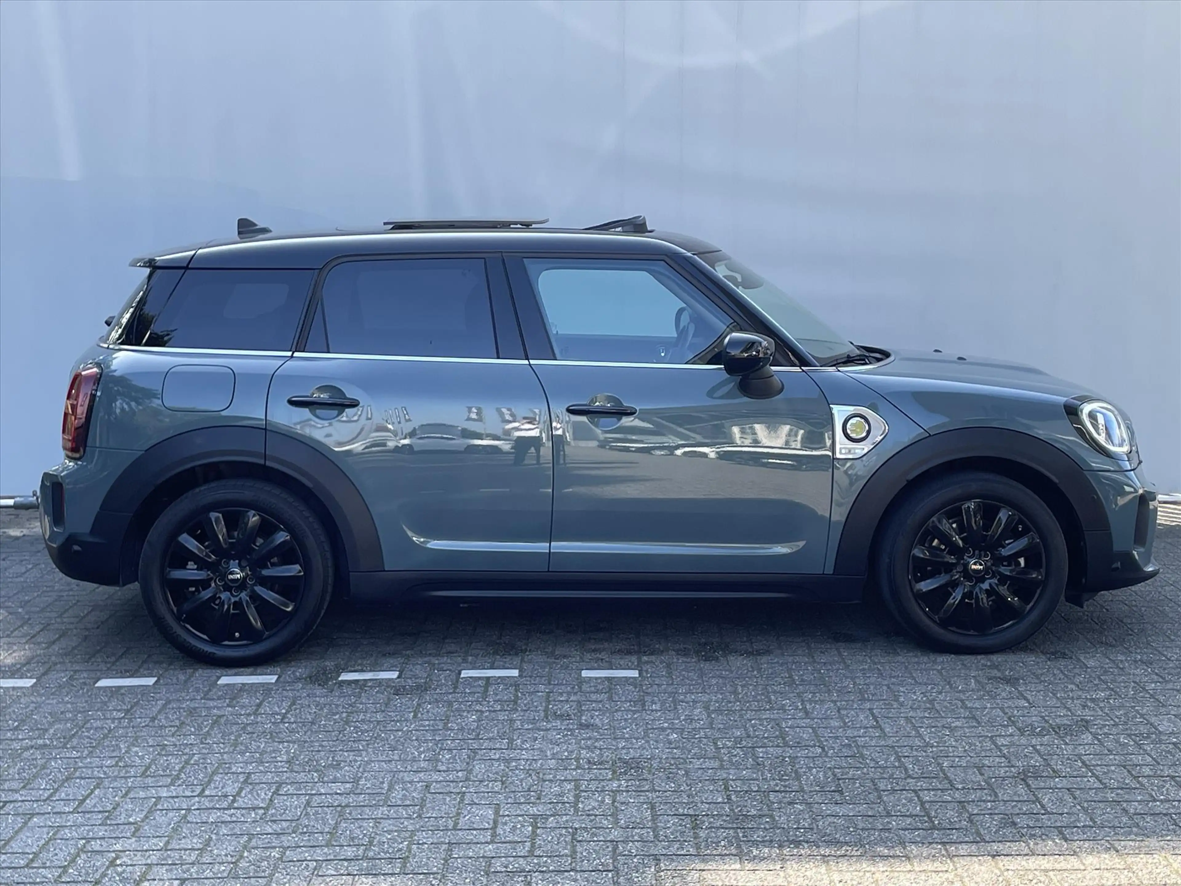 MINI Cooper SE Countryman 1.5 P-Hev / elektrische stoelen met geheugen / sto — photo 4