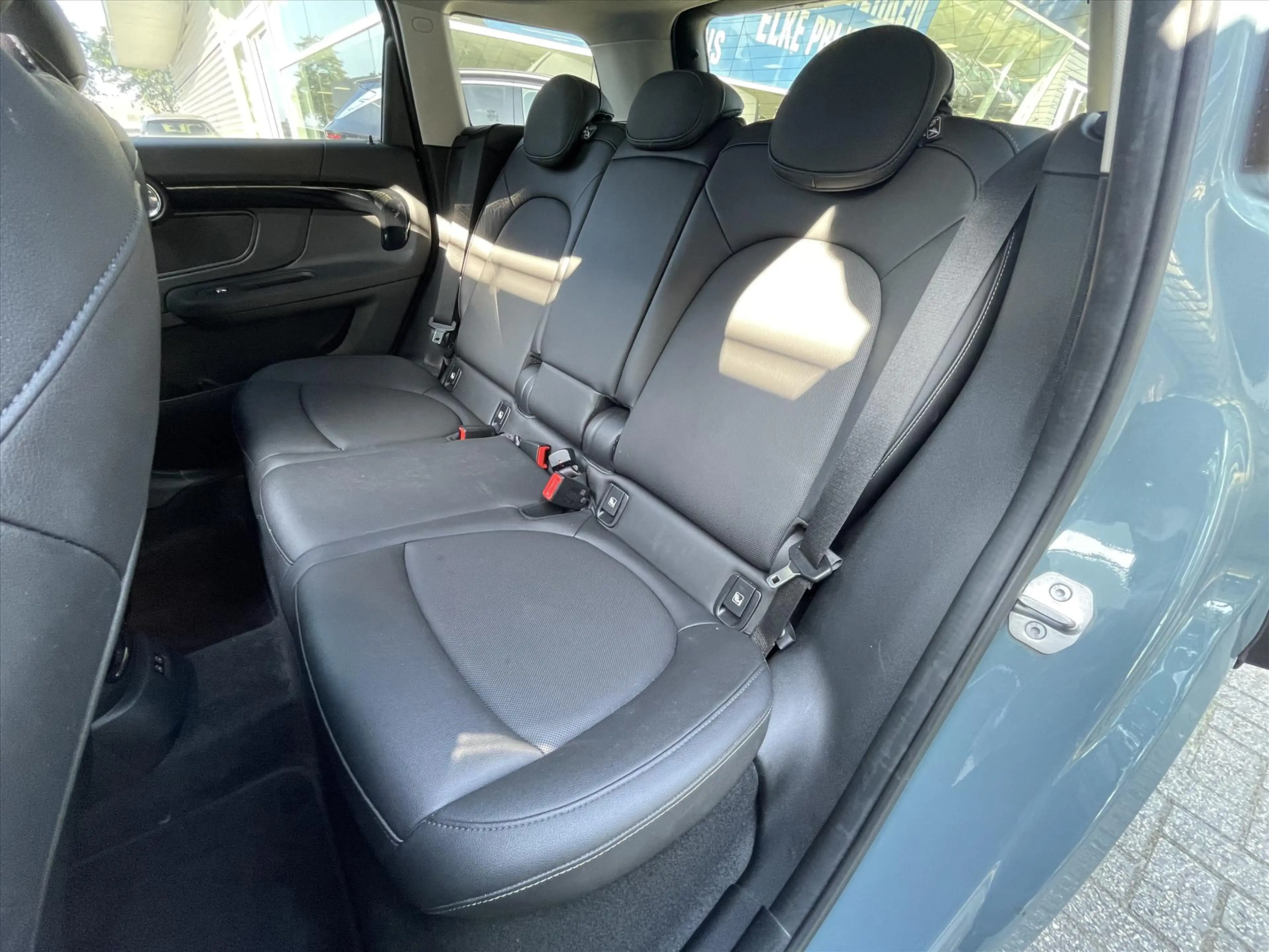 MINI Cooper SE Countryman 1.5 P-Hev / elektrische stoelen met geheugen / sto — photo 11