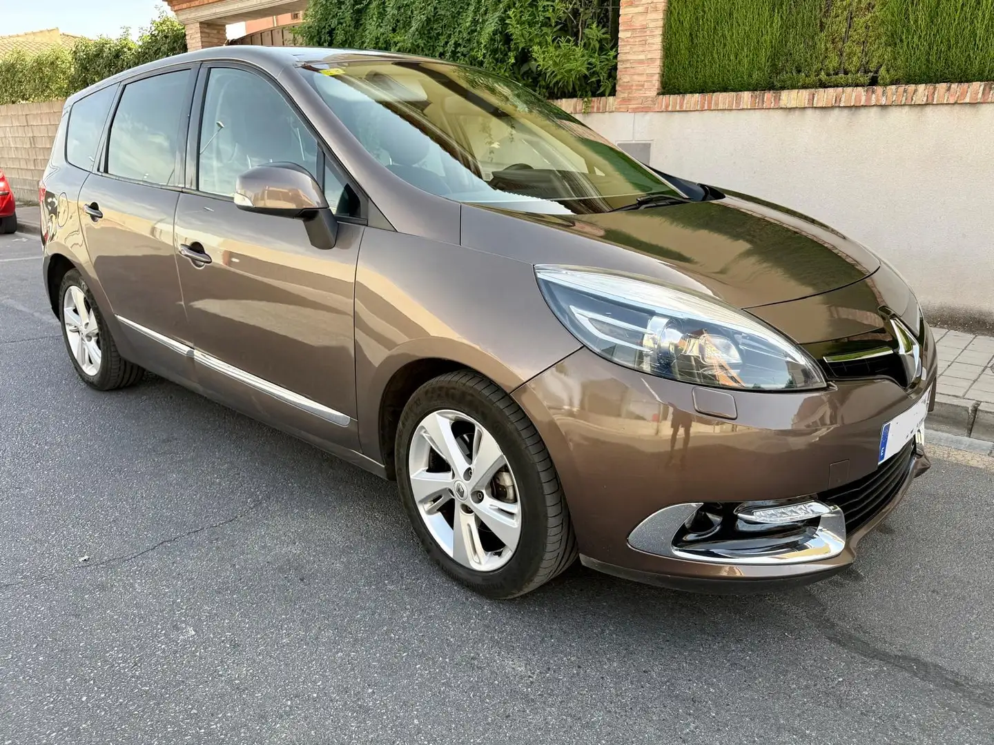Renault Grand Scenic Grand Scénic 1.6dCi Energy Privilege 7pl. Privilege Bronce - 2