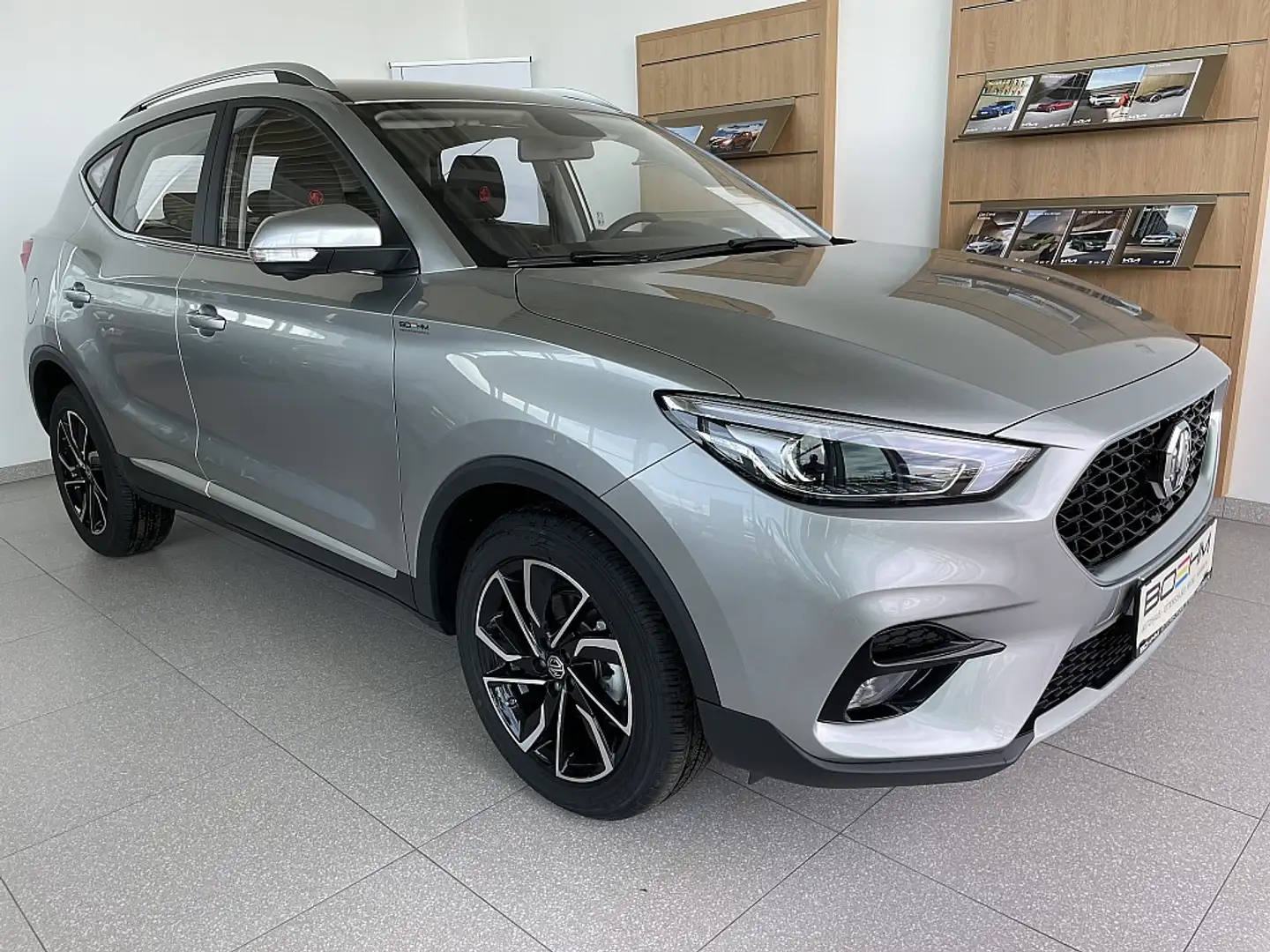 MG ZS 1.5 VTi Luxury Argent - 2