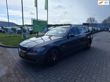 3-serie Touring 325i High Executive / Zeer comfort
