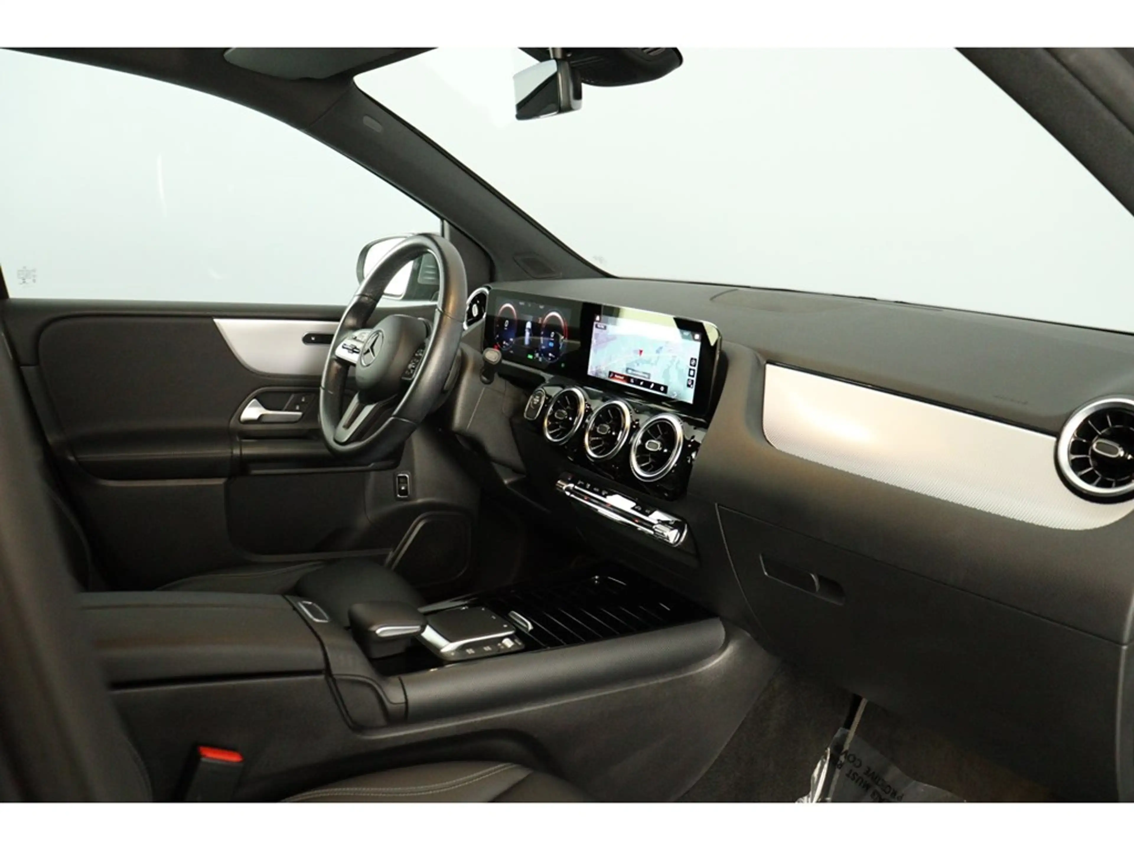 Mercedes-Benz B 250 e 218pk Pack Business — photo 10
