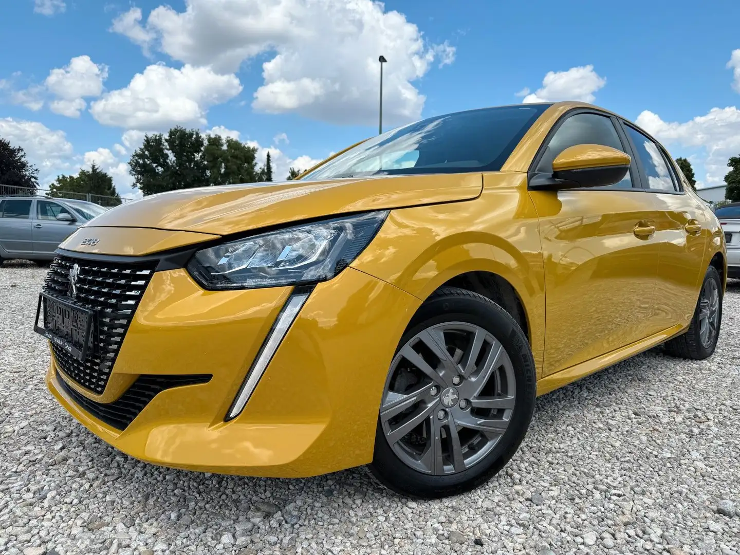 Peugeot 208 Allure EAT8 Garantie Jaune - 1