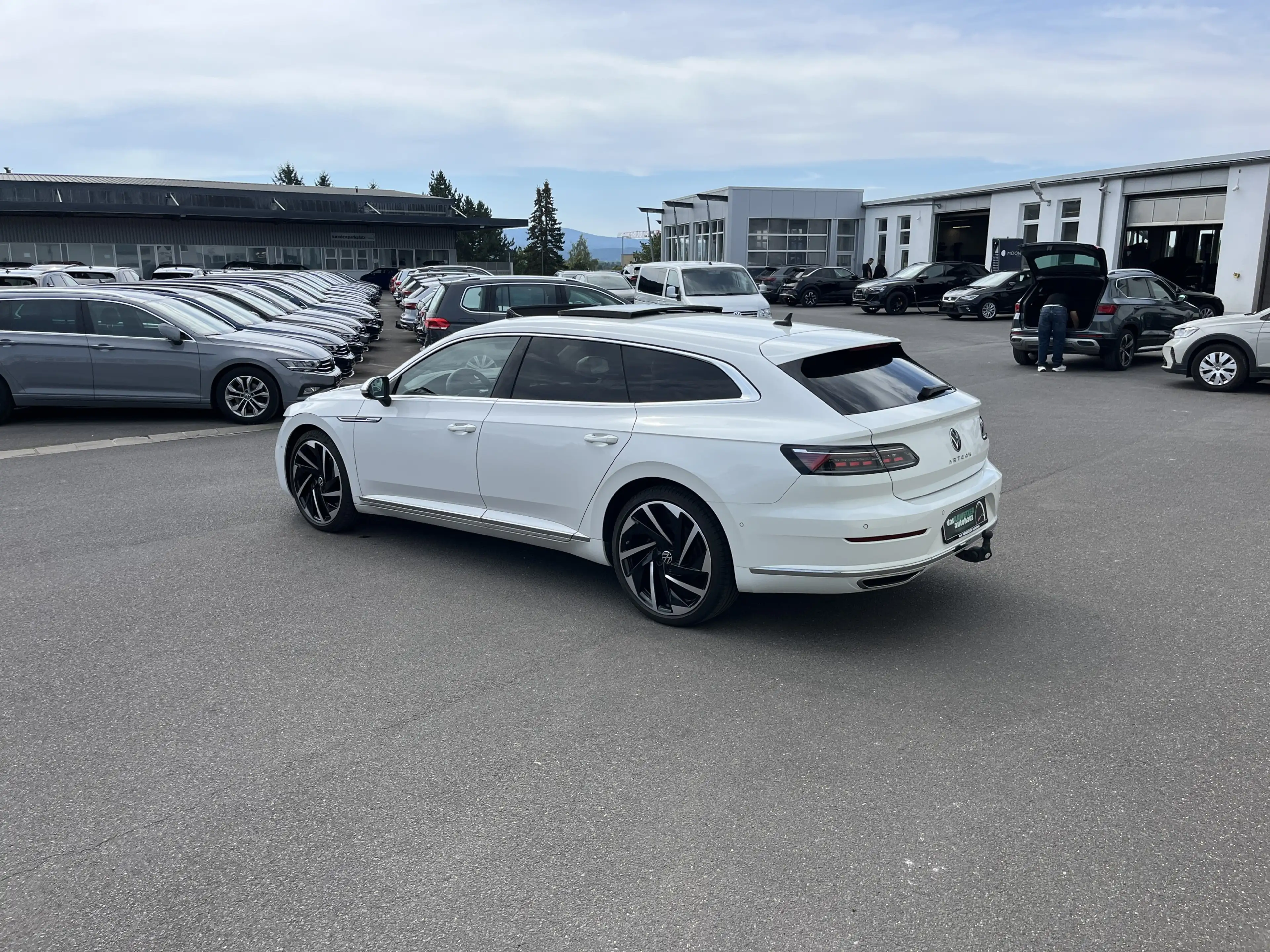 Volkswagen Arteon 2.0 TSI DSG Shooting Brake Elegance 188€ m.20% A — photo 11
