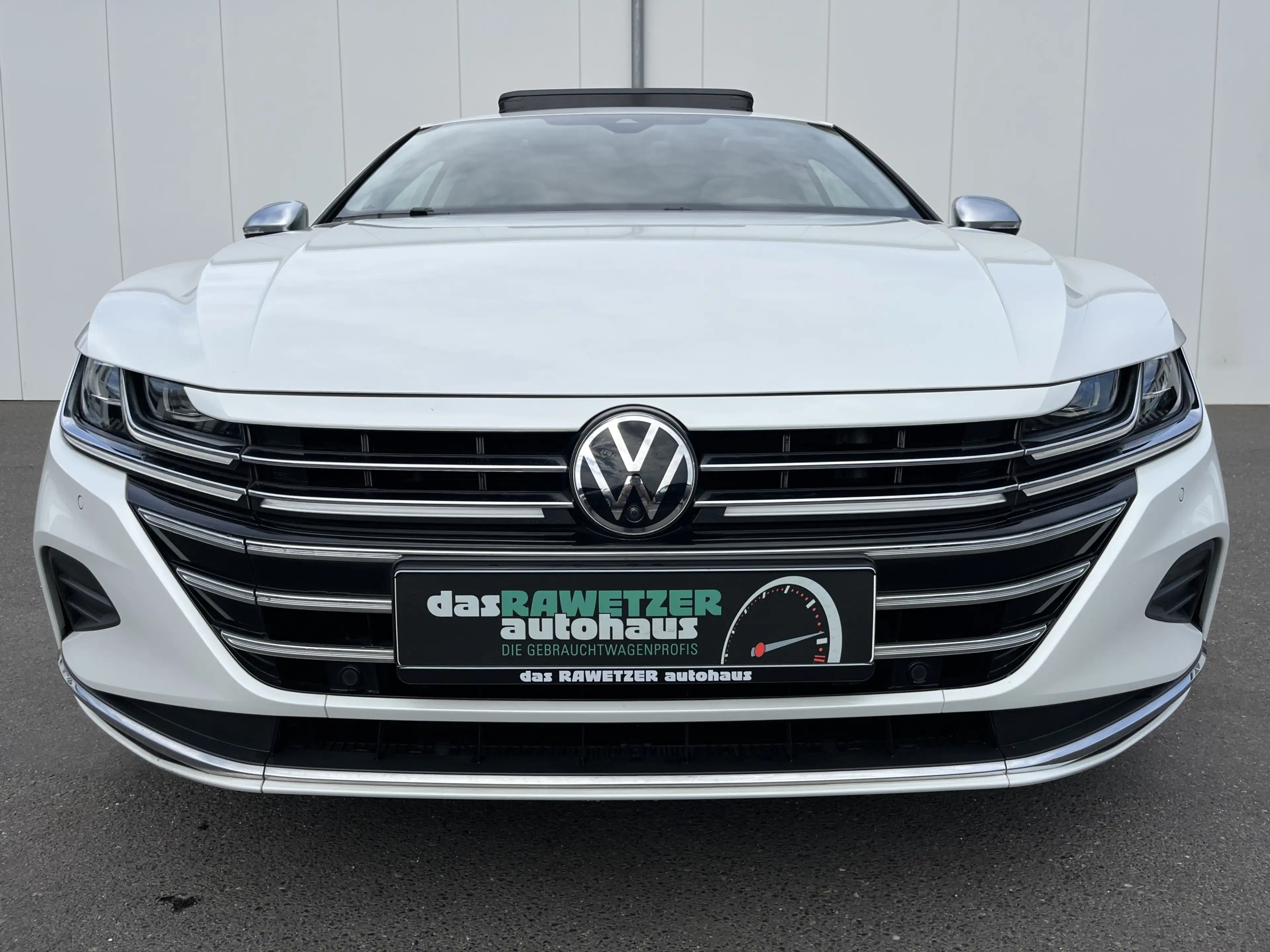 Volkswagen Arteon 2.0 TSI DSG Shooting Brake Elegance 188€ m.20% A — photo 4