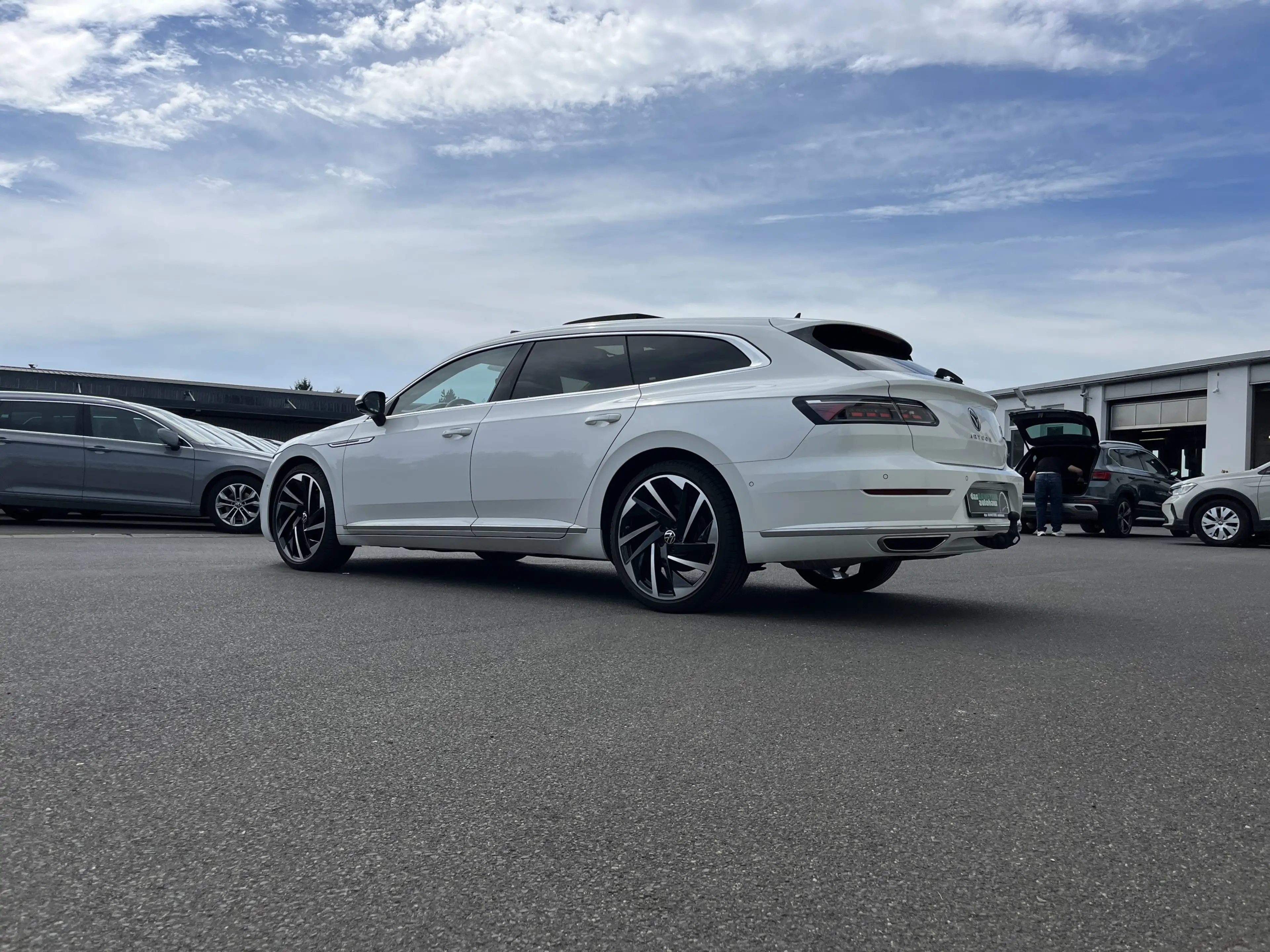 Volkswagen Arteon 2.0 TSI DSG Shooting Brake Elegance 188€ m.20% A — photo 10