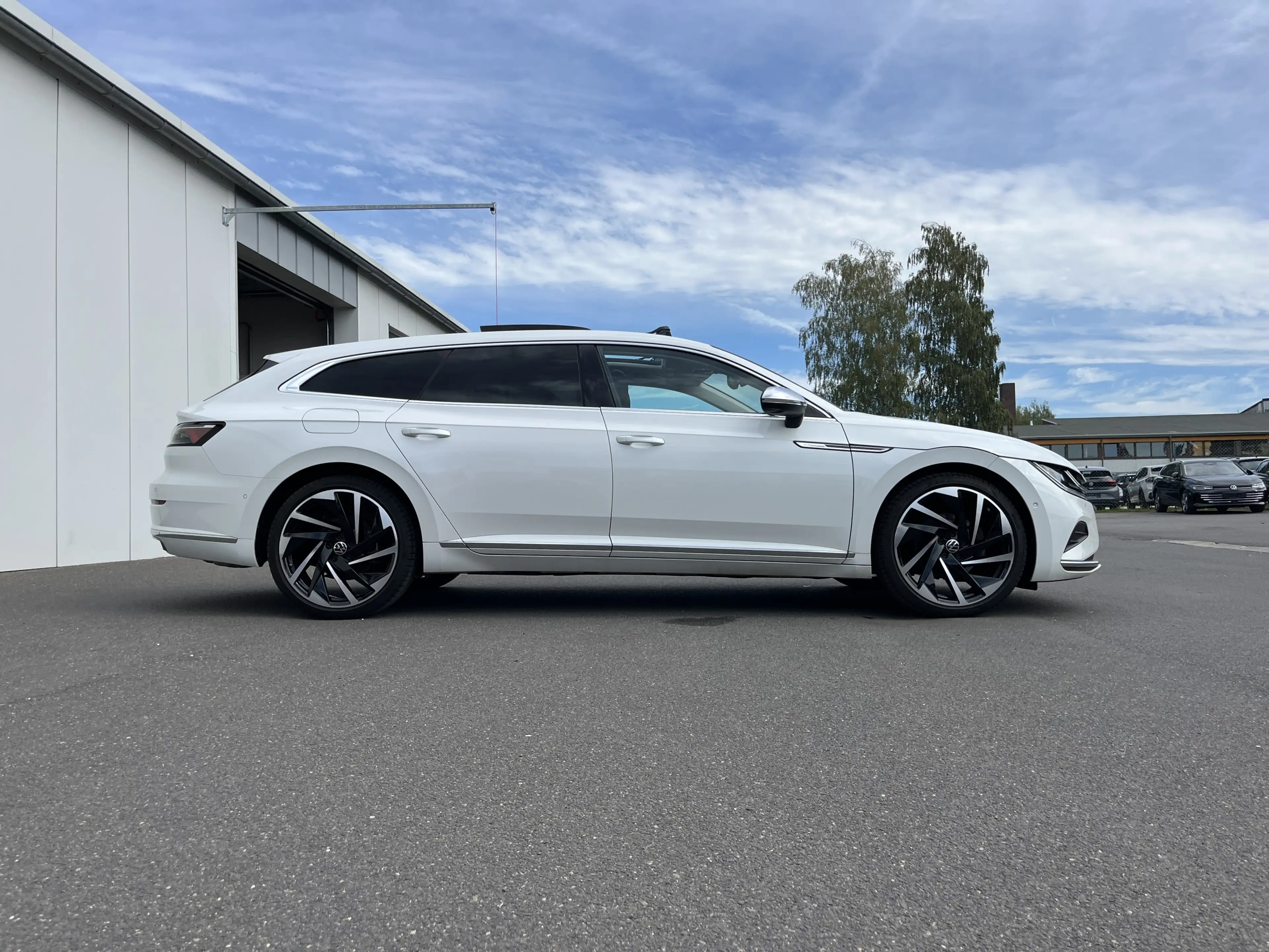 Volkswagen Arteon 2.0 TSI DSG Shooting Brake Elegance 188€ m.20% A — photo 5